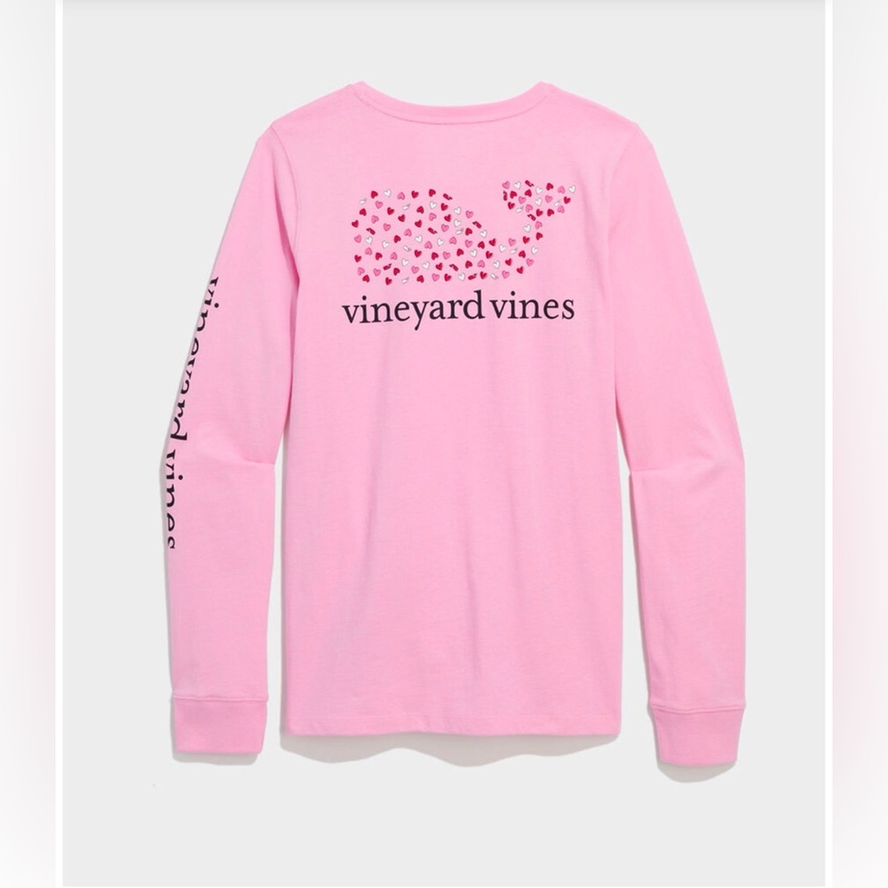 Vineyard Vines Women’s Hearts N Whales Iconic Pink Long Sleeve Pocket Tee Large
